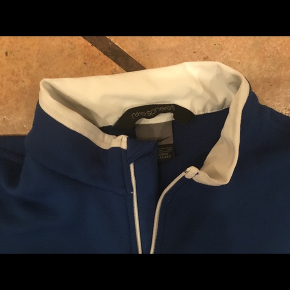 NIKE SPHERE Half zip pull over - Picture 2 of 6